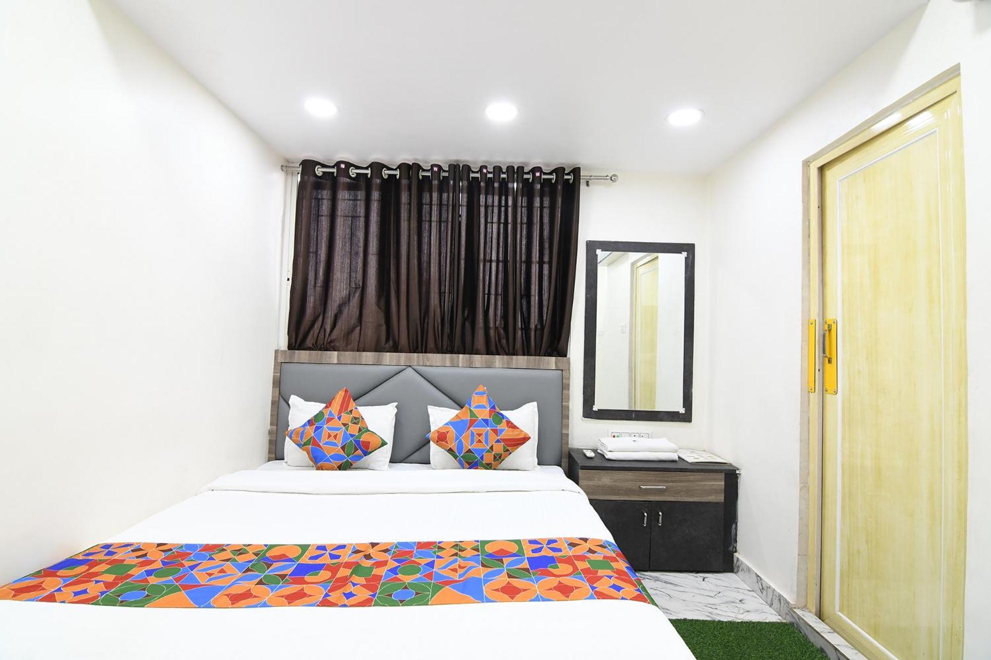 Fabexpress Sr Royale - Nr Sealdah Station Hotel Kolkata Ngoại thất bức ảnh