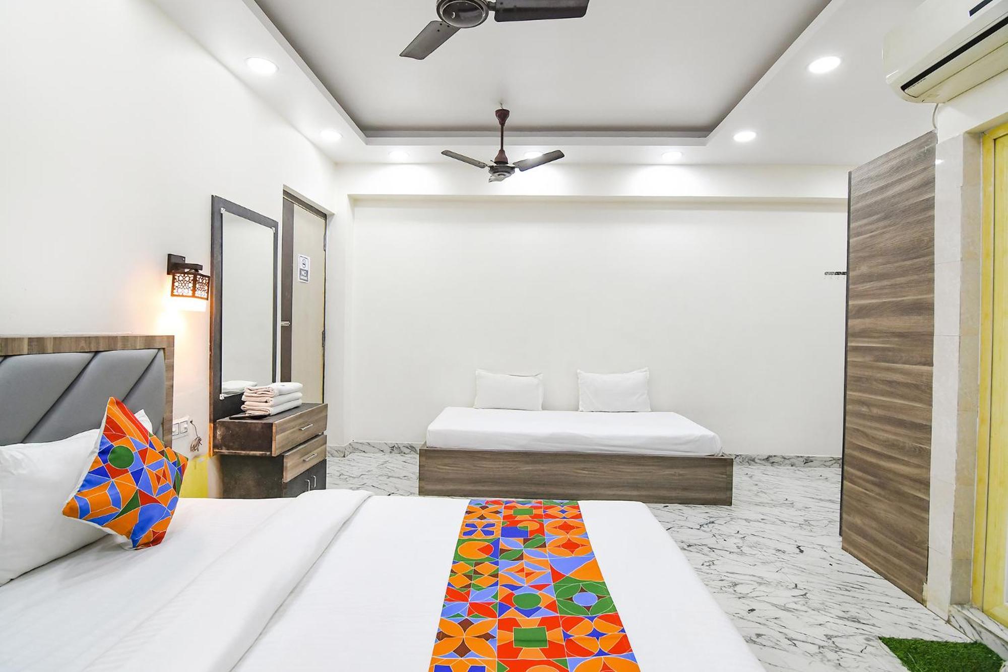 Fabexpress Sr Royale - Nr Sealdah Station Hotel Kolkata Ngoại thất bức ảnh